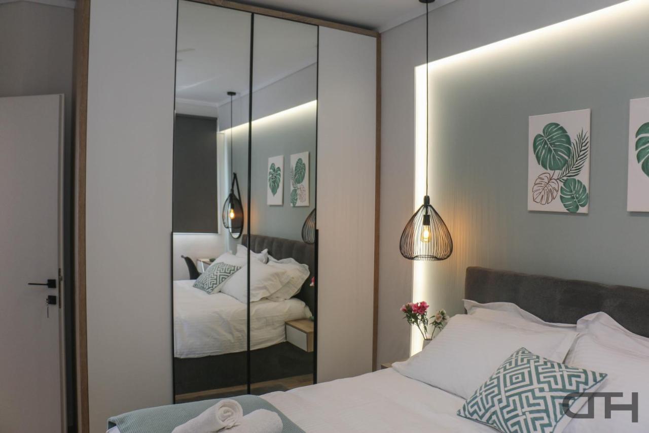 Luxury 80m2 With Balcony Downtown Apartmán