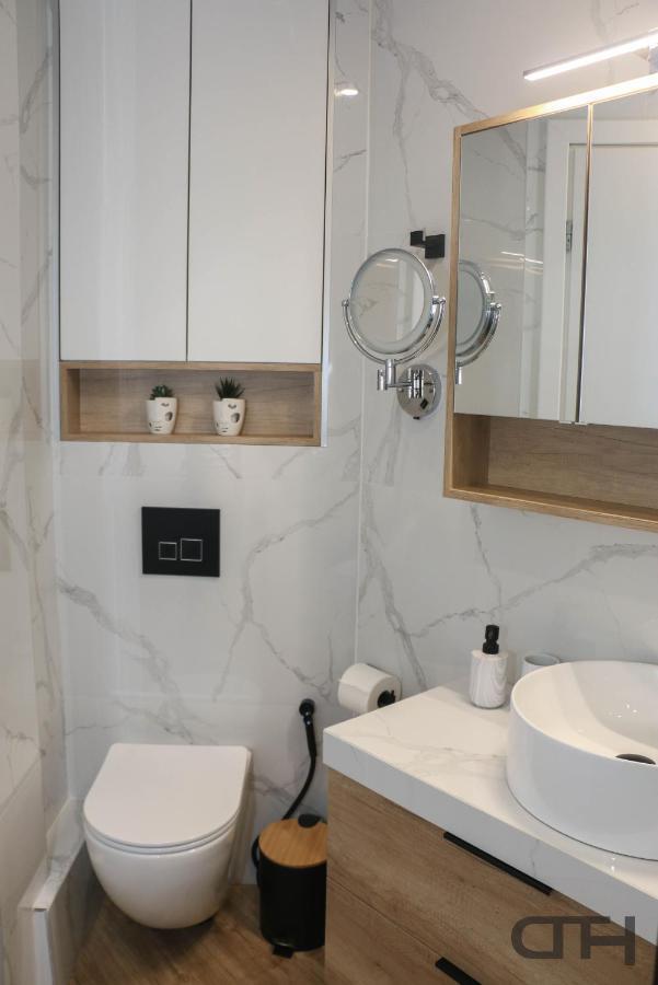 Luxury 80m2 With Balcony Downtown Apartmán *