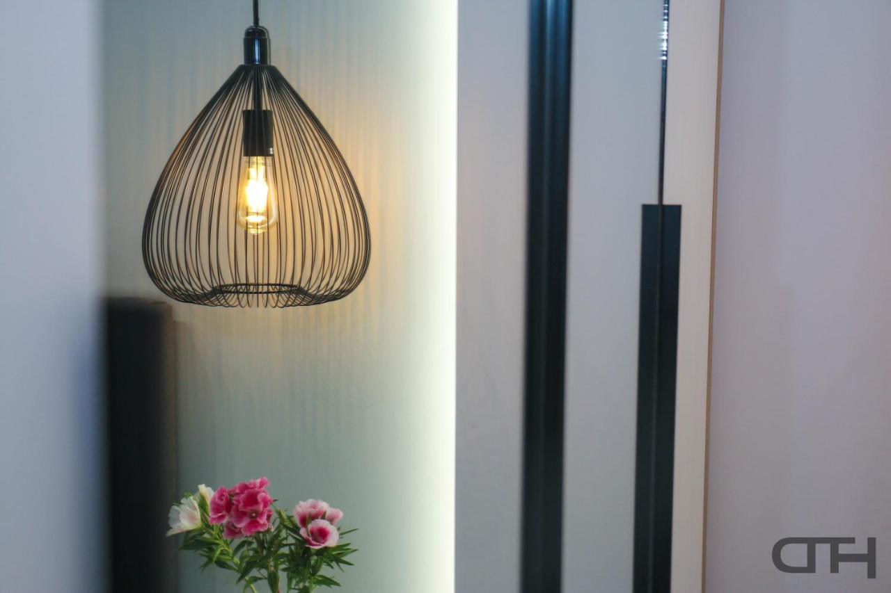 Luxury 80m2 With Balcony Downtown Apartmán Soluň