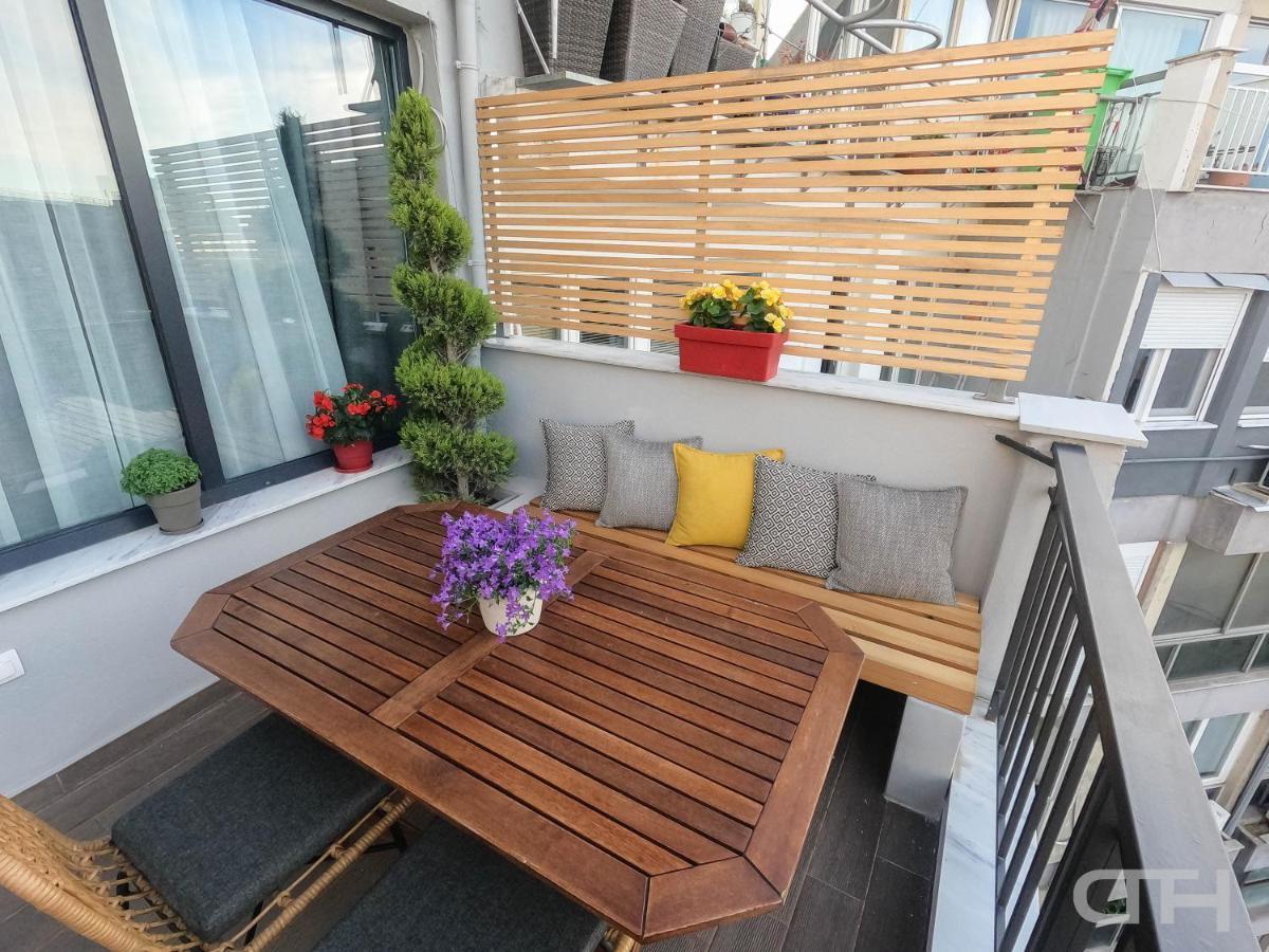 Luxury 80m2 With Balcony Downtown * Soluň