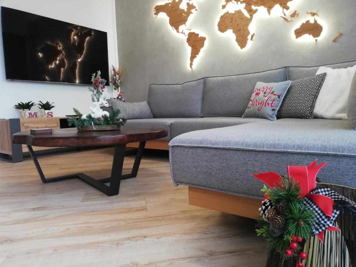 Luxury 80m2 With Balcony Downtown Thessaloniki